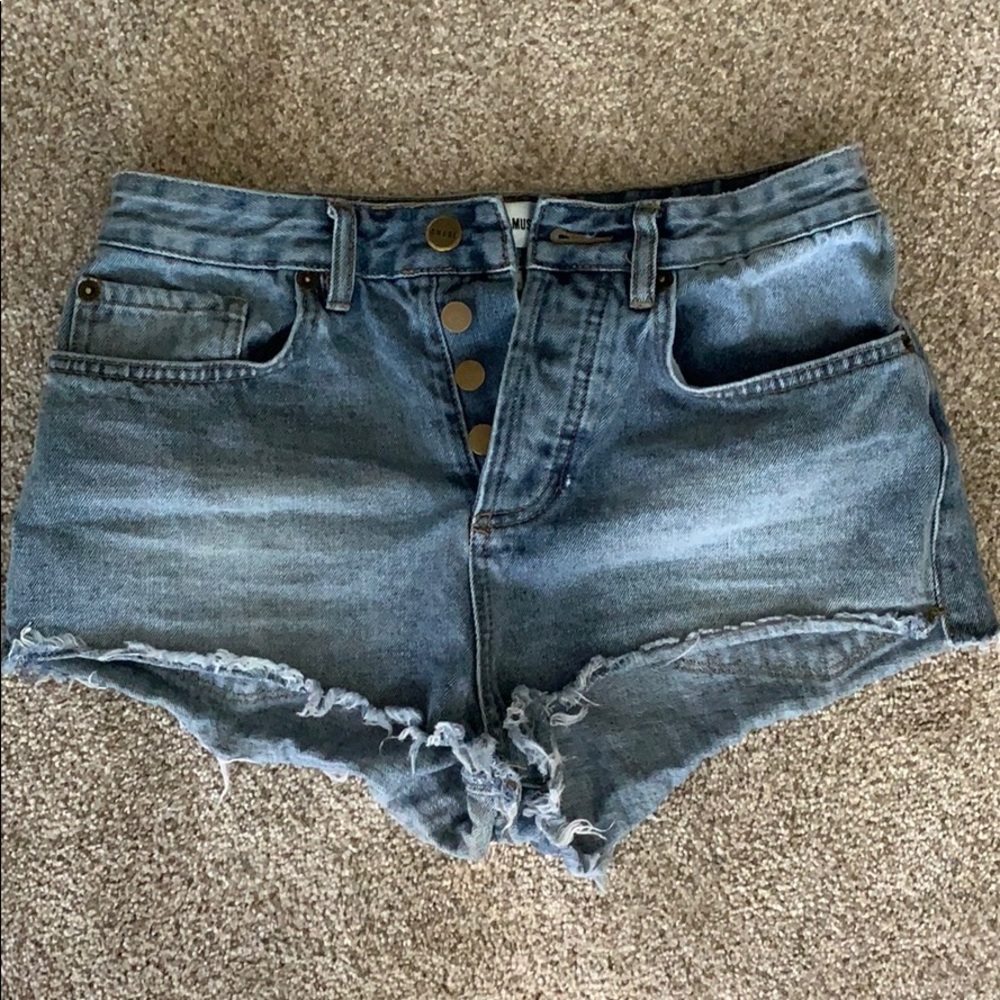 Amuse Jean Shorts